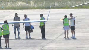 Los jugadores ya regresan a sus ciudades: Messi, Di María y Dybala viajaron a Rosario