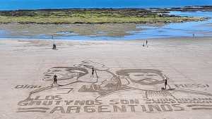 Rosana y su cábala de arena en Las Grutas: Messi y el Dibu, a pura emoción antes de Argentina-Croacia