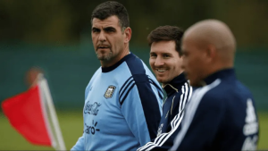 Quién es Daddy, el hombre de la Selección Argentina que está siempre cerca de Messi