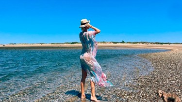 Hasta Nicole Neumann y Manu Urcera fueron a Punta Perdices, el caribe de la Patagonia