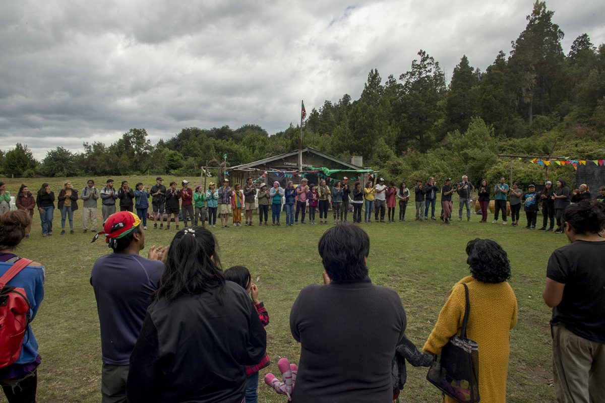 Las tierras que la comunidad mapuche Millalonco Ranquehue y el Ejército disputan están a unos 10 kilómetros del centro de Bariloche. (foto de archivo de Marcelo Martínez)