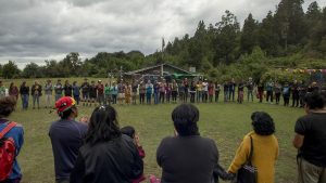 Otra muestra de apoyo a la comunidad mapuche que disputa tierras con el Ejército en Bariloche