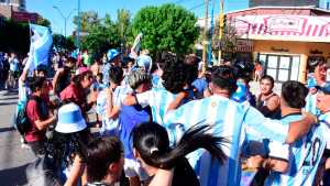 Las mejores fotos de los festejos en la región por el triunfo de Argentina en el Mundial de Qatar