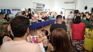 Unter advierte que habrá medidas si no cobra el 16% con noviembre