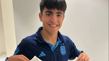 Benjamín le pidió a su papá que le pida a Messi la prenda con la que jugó la semifinal. Foto gentileza