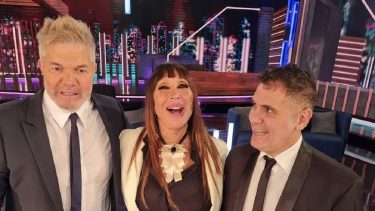 Baños junto a Burlando y Moria Casan. 