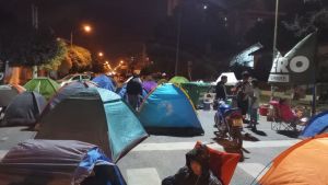 Organizaciones suspenden el acampe de este jueves en Neuquén tras nuevo llamado del gobierno
