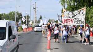 Unter se manifestará en el ingreso a los puentes de Cipolletti y Neuquén en repudio por la represión en Jujuy