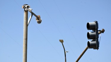 El proyecto, que ingresó a la Legislatura, diferencia a las cámaras entre públicas y privadas, y además por el lugar de ubicación. Foto: Marcelo Ochoa