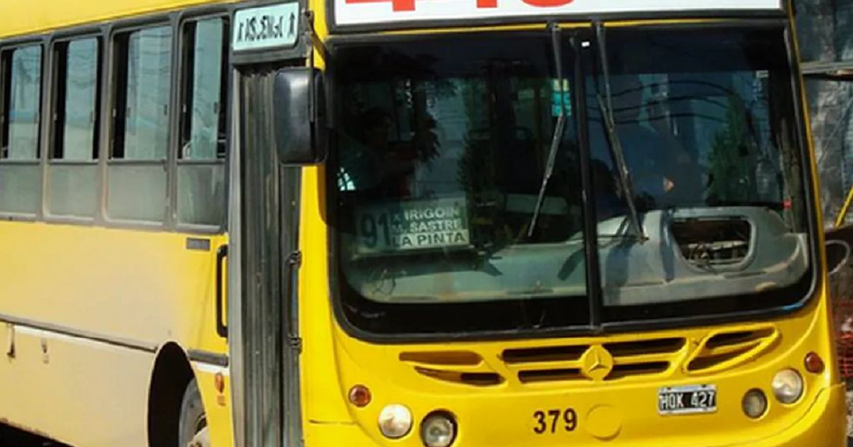 Insólito robó un colectivo porque llegaba tarde a ver el partido de la