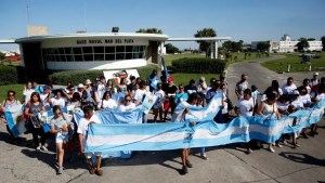 Lago Escondido: familiares del ARA San Juan denuncian que Mahiques firmó una resolución en pleno viaje