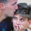 Imagen de El conmovedor gesto de Lionel Scaloni con su hijo Ian, tras el triunfo de la Selección Argentina