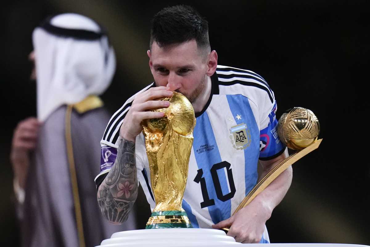 Messi y la Copa del Mundo. (AP Photo/Manu Fernandez)