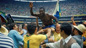 Murió Pelé: en su reinado con Brasil jugó cuatro Mundiales y ganó tres