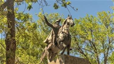 Plottier: así avanza la renovación total de la plaza San Martín que se podrá disfrutar en días más