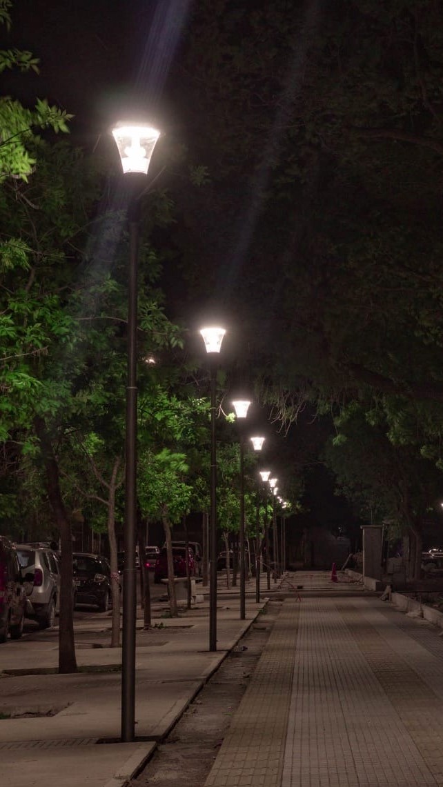 Plottier: así avanza la renovación total de la plaza San Martín que se ...