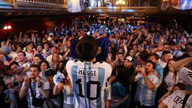Madrid fue una de las ciudades europeas donde los hinchas argentinos pasaron de los festejos a los incidentes. Foto Reuters