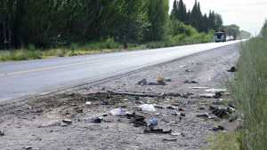 Tragedia en la Ruta 22: un joven en «estado irreversible» en Roca y hay otras dos personas graves en Neuquén