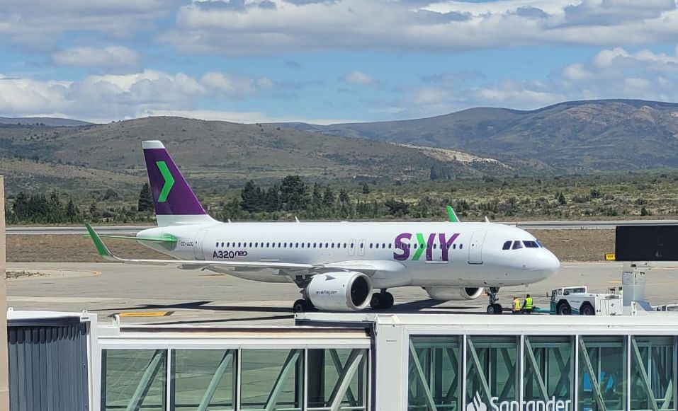 La low cost chilena Sky Airline realiza vuelos directos desde Bariloche a Santiago de Chile. Archivo