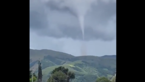 VIDEO: Un tornado sorprendió y causó temor a los vecinos de Tafí del Valle