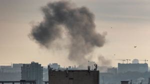 Misiles rusos golpean Kiev en vísperas de Año Nuevo: al menos un muerto