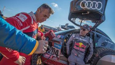 Los accidentes de Peterhansel y Sainz le facilitan el trabajo a Al-Attiyah en el Dakar
