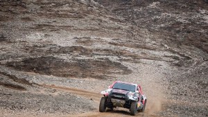 Al-Attiyah empezó a jugar con su ventaja en el Rally Dakar