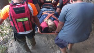 Una turista fue rescatada en Villa la Angostura, por un traumatismo en el tobillo 
