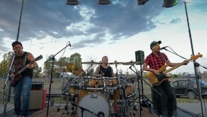 El grupo telonero de Fabiana Cantilo en la Fiesta del Mar y el Acampante, se presenta este viernes en El Cóndor