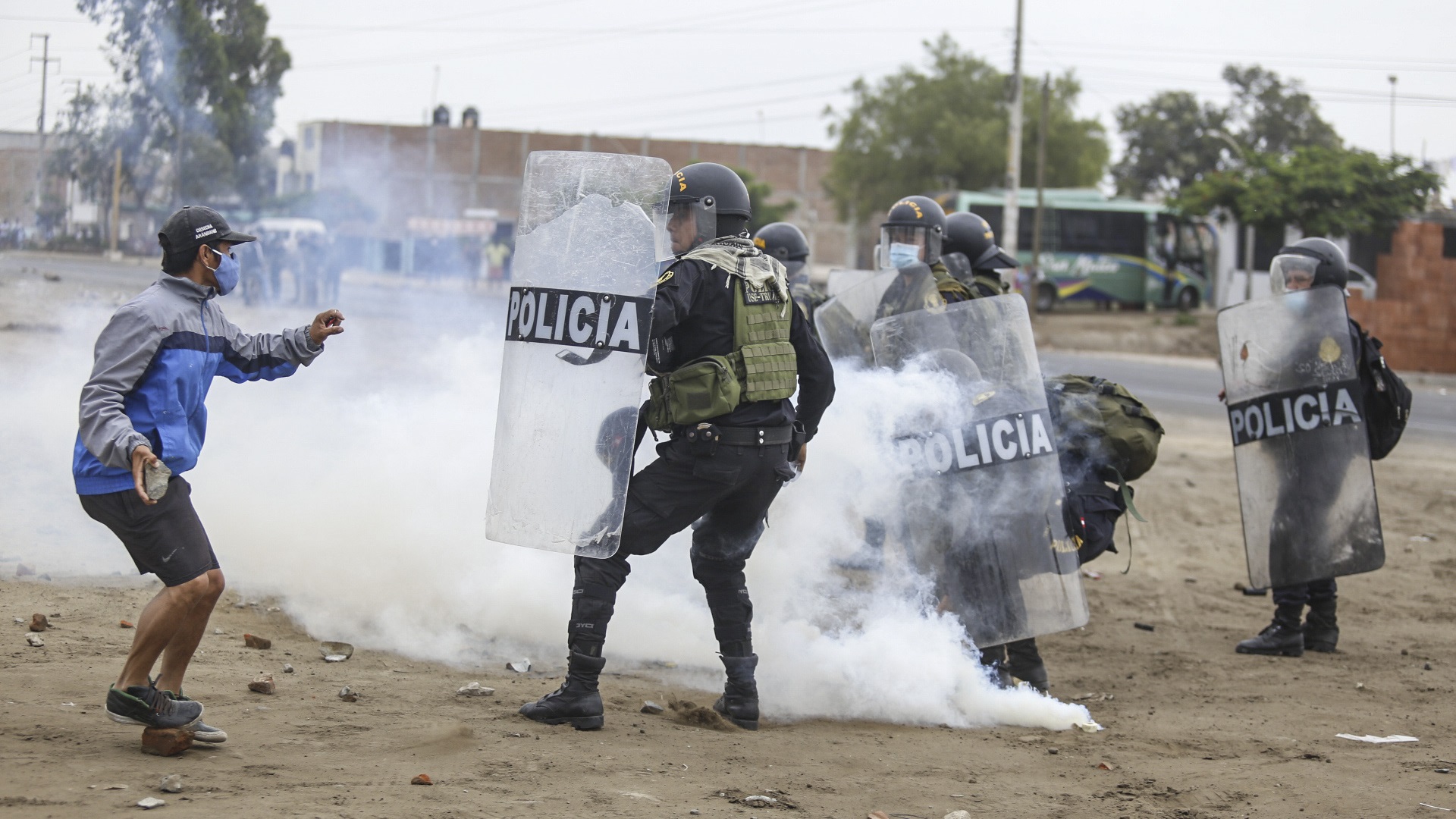 Enfrentamientos en Perú