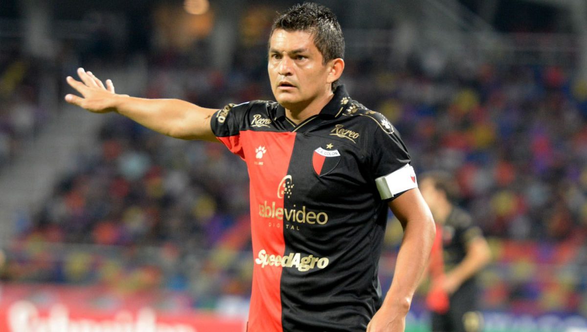 La Pulga Rodríguez viene de jugar en Colón.