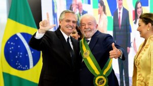 Las principales trabas estructurales para una moneda común entre Brasil y Argentina