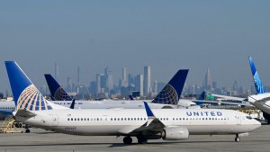 EEUU reanuda sus vuelos tras varias horas sin operaciones aéreas debido a una falla informática