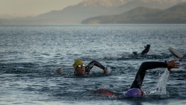 Unos 165 atletas participaron de la novena edición del triatlón. Foto: Marcelo Martínez