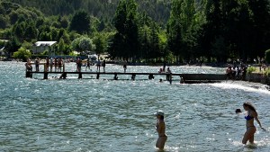 Ola de calor: lo que hay que tener en cuenta para ingresar a los lagos de la cordillera