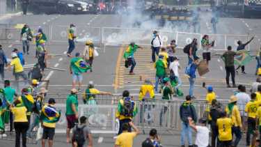 En Brasil se vivieron desmanes con la irrupción de militantes bolsonaristas en instituciones. Foto: AP