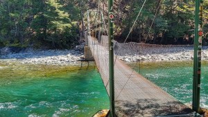 Todos quieren ir al Cajón del Azul en El Bolsón: así es el trekking para llegar
