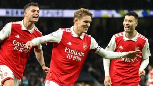 Arsenal le ganó el clásico a Tottenham y es más líder que nunca en la Premier League