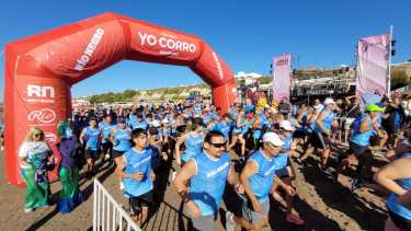 Una marea celeste invadió las playas. La nueva edición del Yo Corro se vivió a pleno