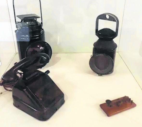 Elementos que se usaron en los primeros años del siglo pasado para la comunicación se exponen en el Museo Paraje Confluencia (Museo Paraje Confluencia)