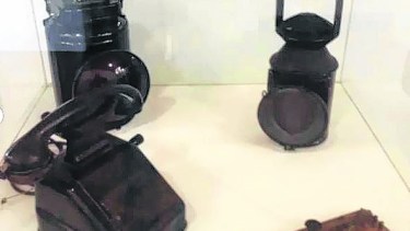 Elementos que se usaron en los primeros años del siglo pasado para la comunicación se exponen en el Museo Paraje Confluencia (Museo Paraje Confluencia)