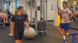 “¿Qué mirás, bobo?”: Novak Djokovic, Diego Schwartzman y una divertida imitación del enojo de Lionel Messi