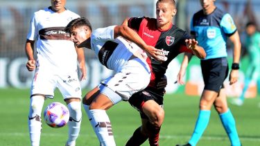 Platense y Newell's empataron 2 a 2. (Foto: Telam)