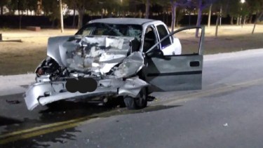 Plaza Huincul : el choque fue en Ruta 22 (Fotos gentileza)