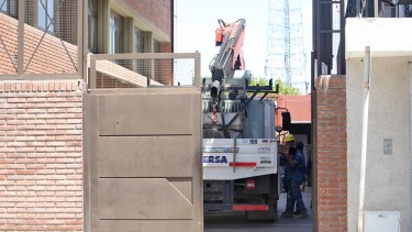Por una falla en un transformador parte del centro de Roca se quedó sin luz
