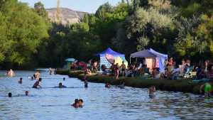 Fiesta de la Manzana 2023: paseos imperdibles en Roca, hospedajes, campings y excursiones