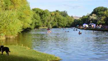 Para los que van de paso, o para los mismos vecinos, que quieran conocer más de la ciudad y alredores las opciones turísticas son variadas. 