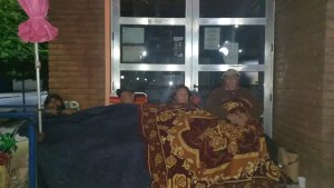 Municipales encadenados en Lamarque: ATE advirtió por posibles cortes de ruta