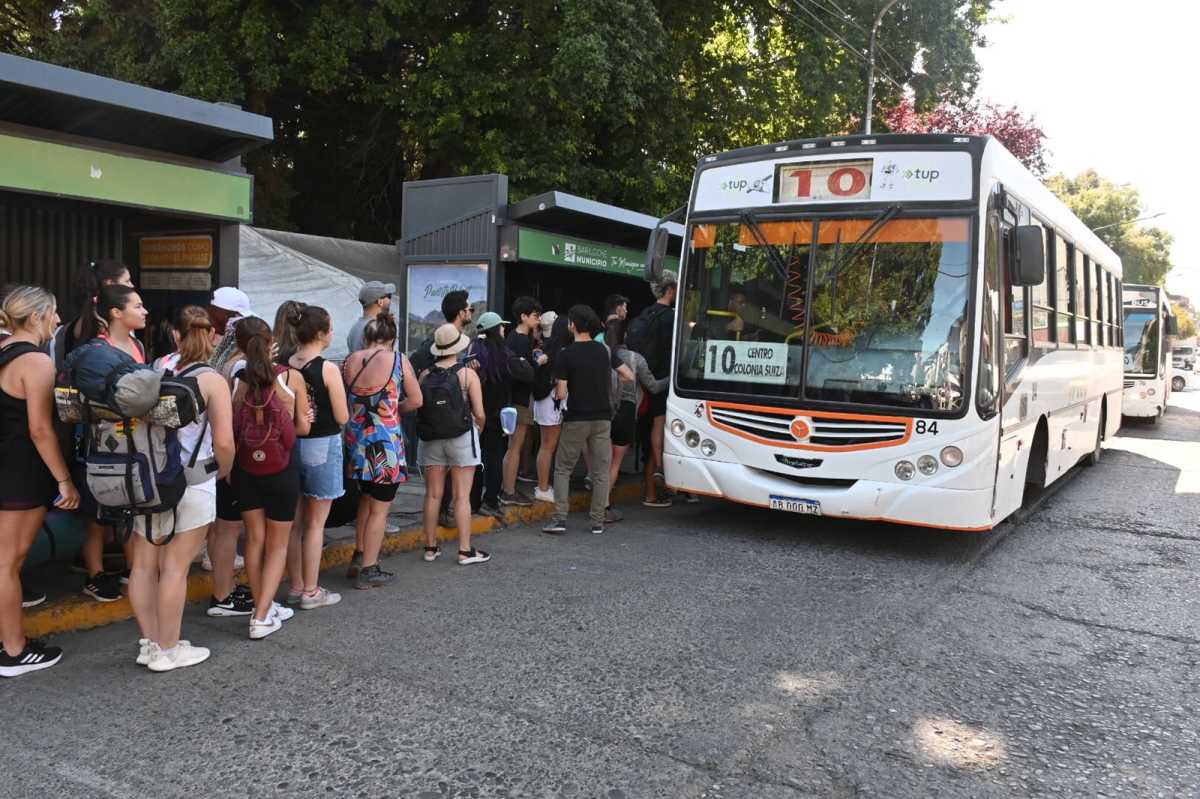 La empresa Mi Bus (Transporte Amancay SRL) fundó su pedido de incremento del boleto en los incrementos de los costos del servicio por la inflación. (foto de archivo)