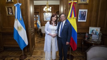 Cristina con Gustavo Petro, presidente de Bolivia. 